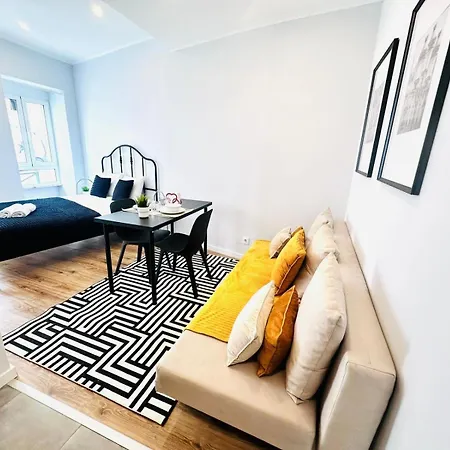 Apartment Mary Yellow - No 222 Rc - & Loft Lisbon
